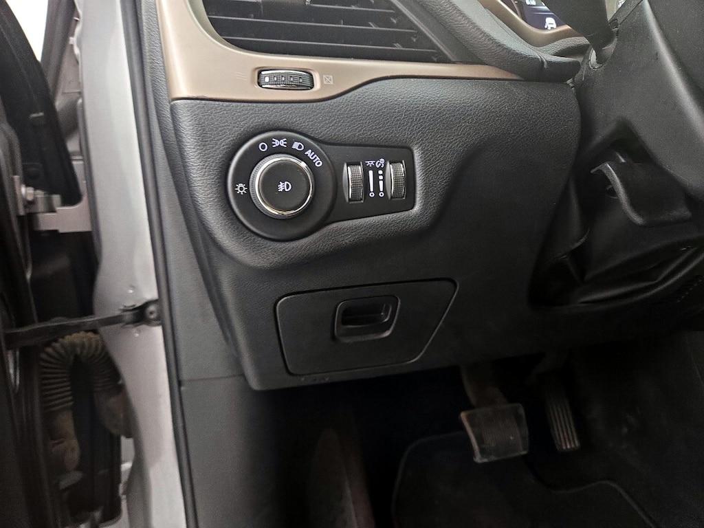 used 2016 Jeep Cherokee car, priced at $13,599