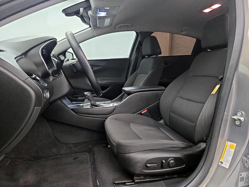 used 2018 Chevrolet Malibu car, priced at $13,998