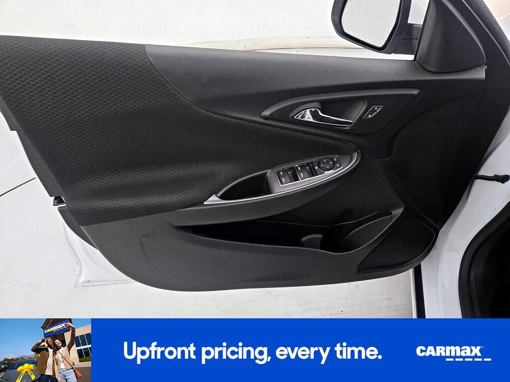 used 2023 Chevrolet Malibu car, priced at $18,998