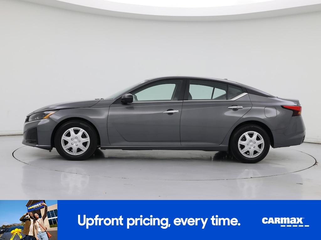 used 2025 Nissan Altima car, priced at $24,998