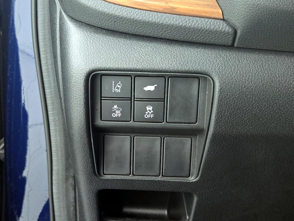used 2020 Honda CR-V car, priced at $27,998