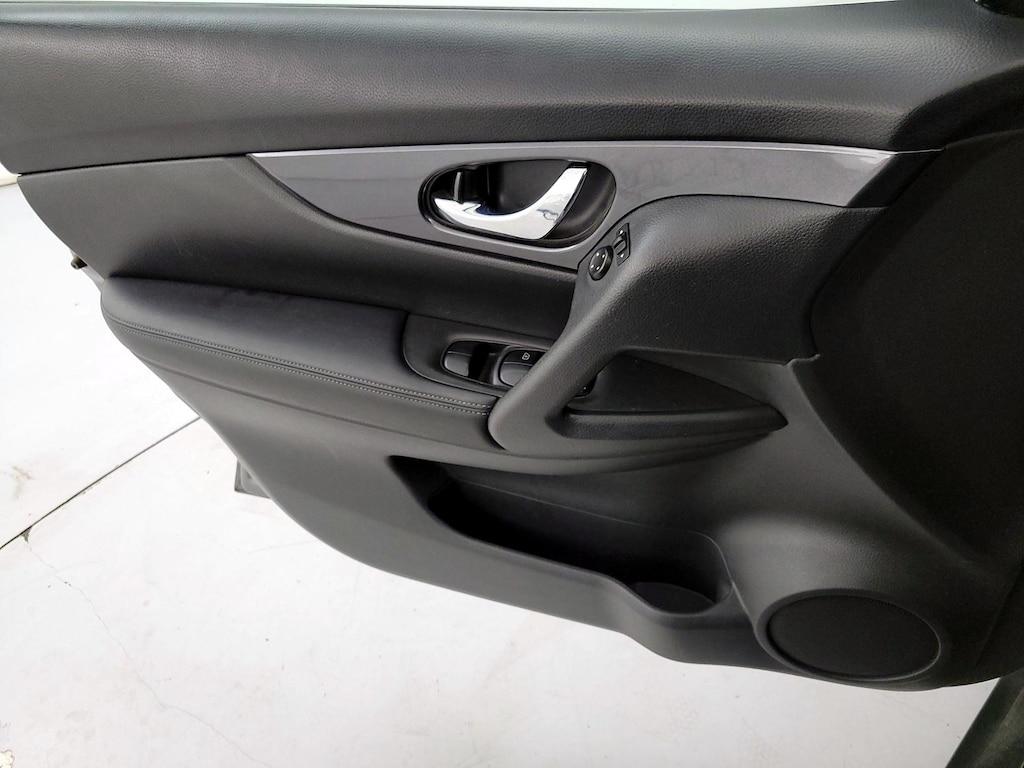 used 2019 Nissan Rogue car, priced at $17,998