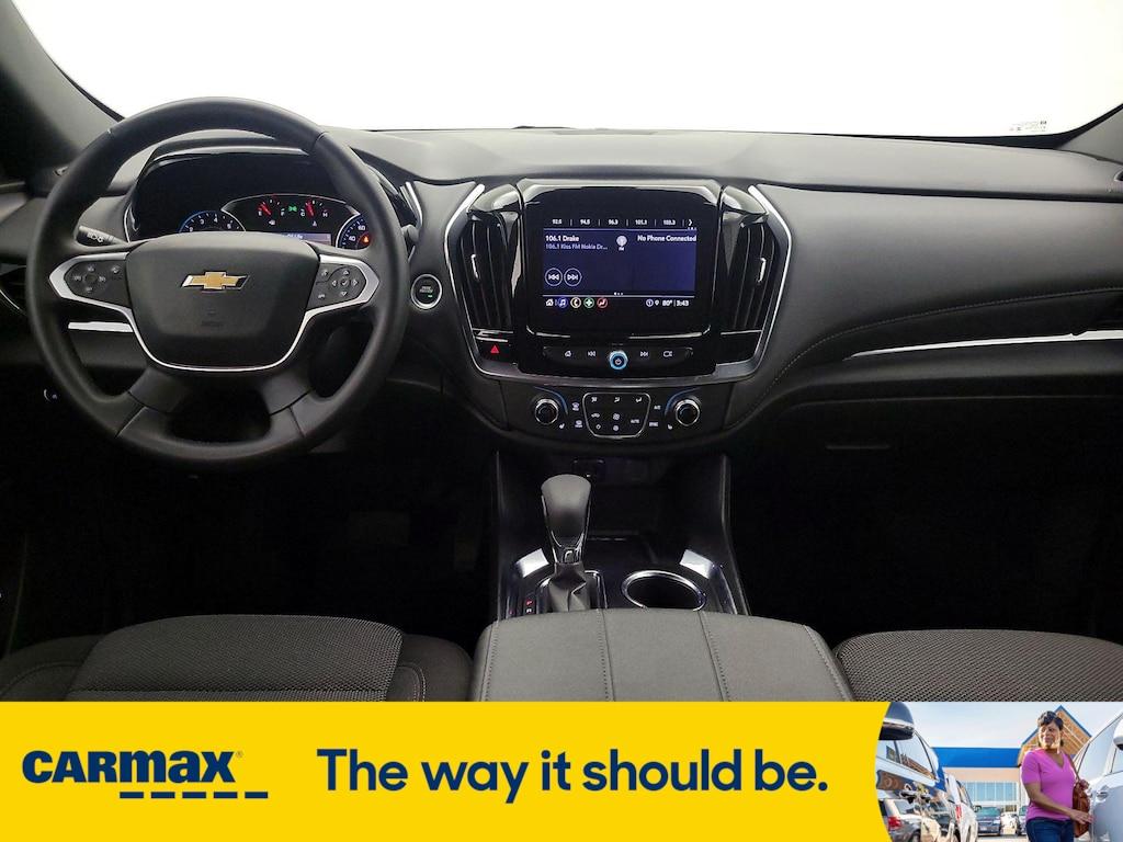 used 2023 Chevrolet Traverse car, priced at $30,998