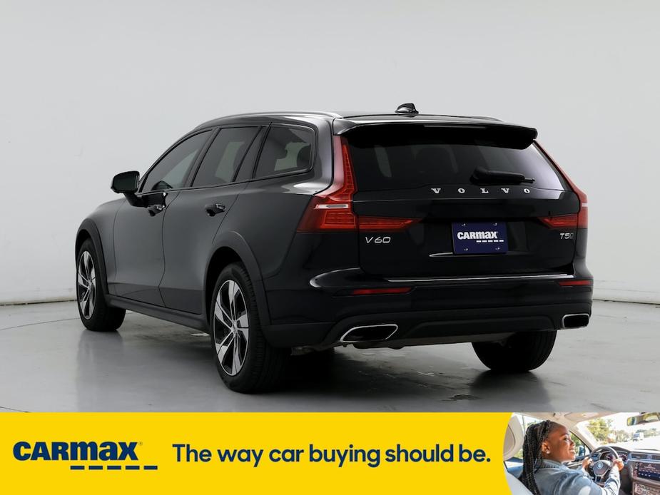 used 2022 Volvo V60 Cross Country car, priced at $37,998