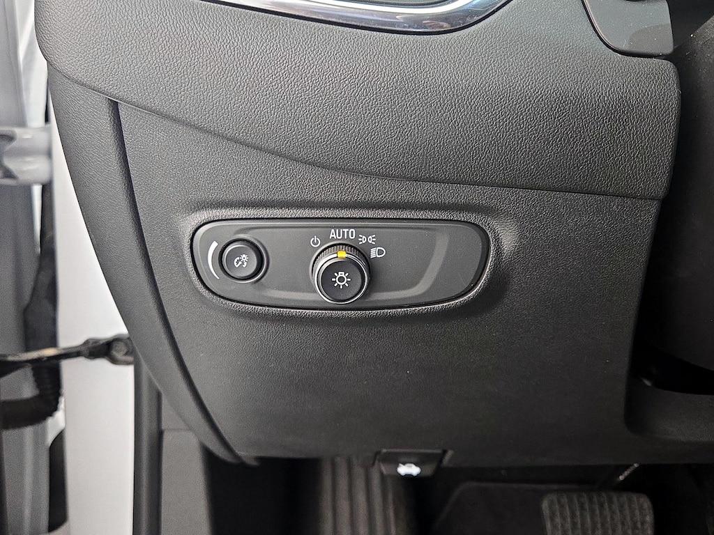 used 2023 Chevrolet Equinox car, priced at $20,998