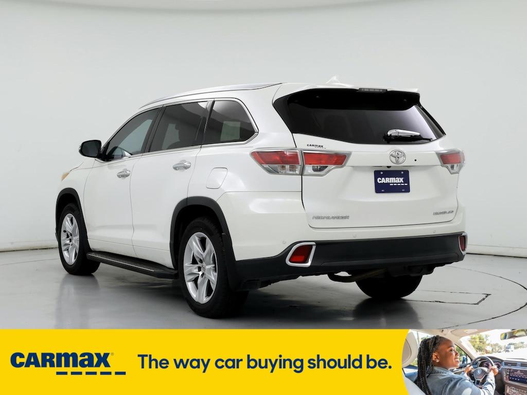 used 2015 Toyota Highlander car, priced at $21,998