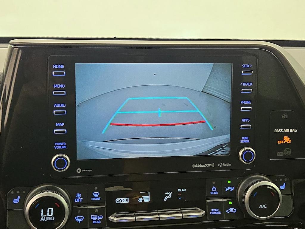 used 2020 Toyota Highlander car, priced at $34,998