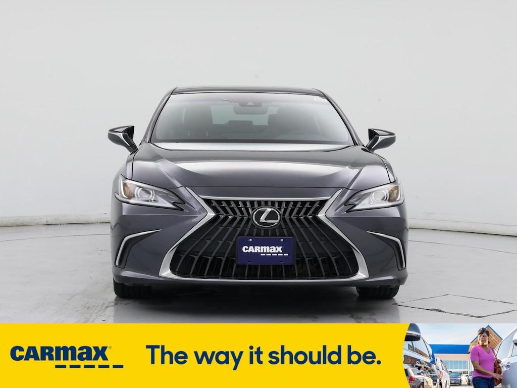 used 2023 Lexus ES 350 car, priced at $41,998
