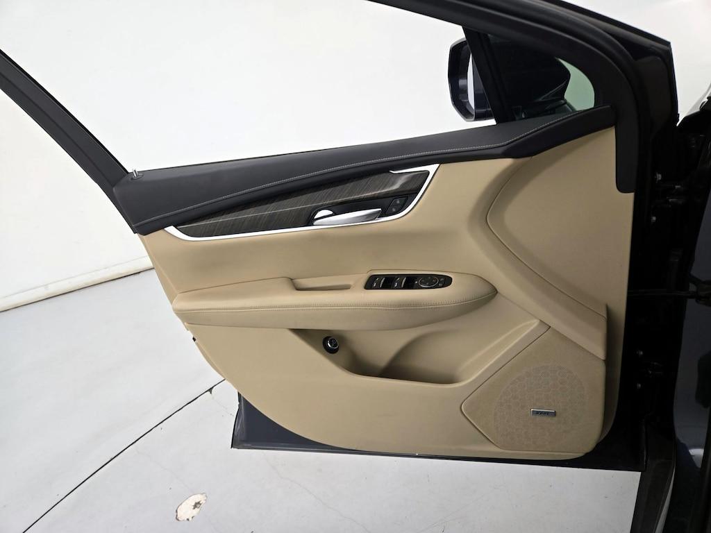 used 2019 Cadillac XT5 car, priced at $20,998