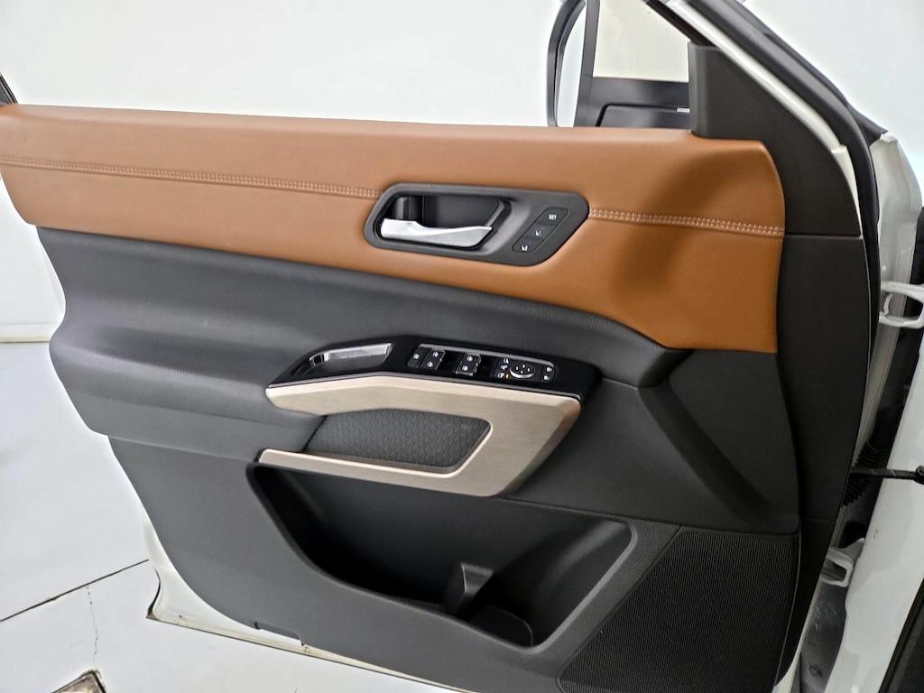 used 2023 Nissan Pathfinder car, priced at $37,998
