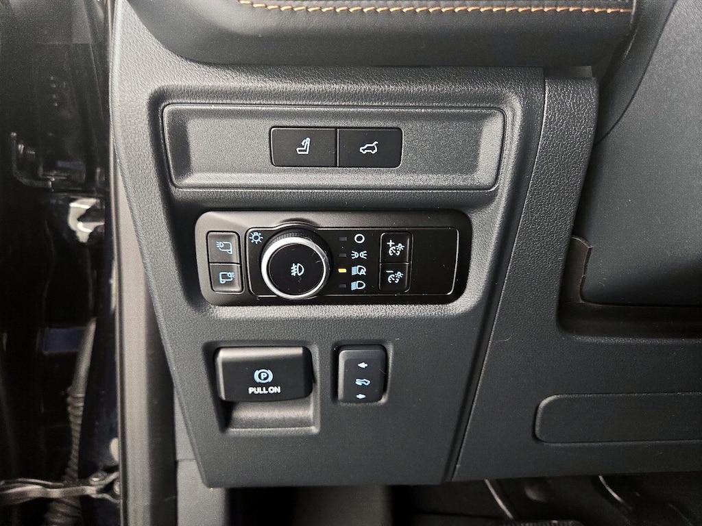 used 2023 Ford Expedition car, priced at $59,998