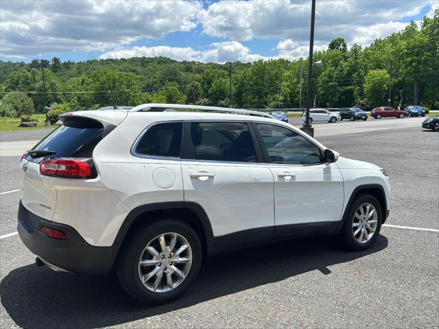 used 2016 Jeep Cherokee car, priced at $16,900