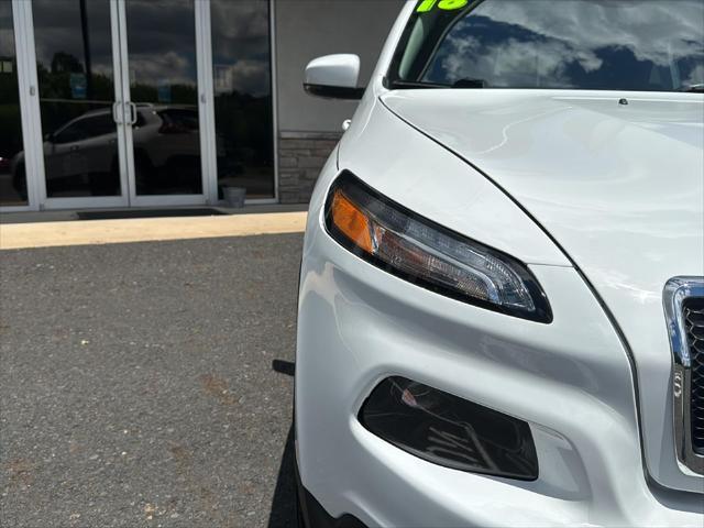 used 2016 Jeep Cherokee car, priced at $16,900