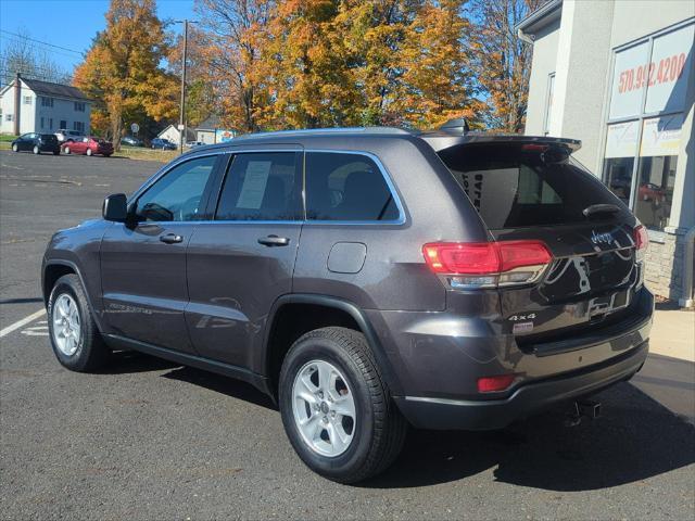 used 2017 Jeep Grand Cherokee car, priced at $15,500