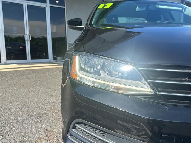 used 2017 Volkswagen Jetta car, priced at $12,500