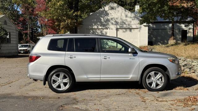 used 2008 Toyota Highlander car, priced at $13,499