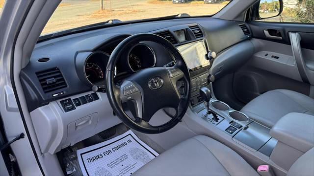 used 2008 Toyota Highlander car, priced at $13,499