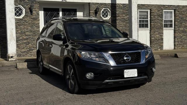 used 2015 Nissan Pathfinder car, priced at $9,999