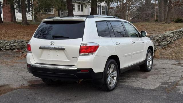 used 2011 Toyota Highlander car, priced at $13,999