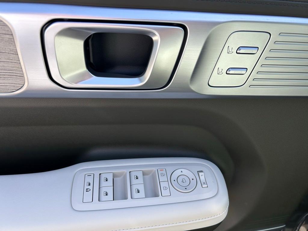 new 2025 Hyundai SANTA FE HEV car, priced at $49,864