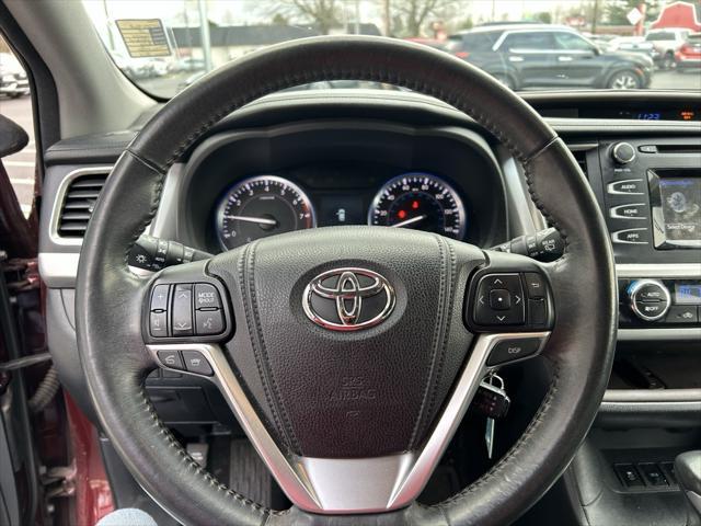 used 2015 Toyota Highlander car, priced at $18,999