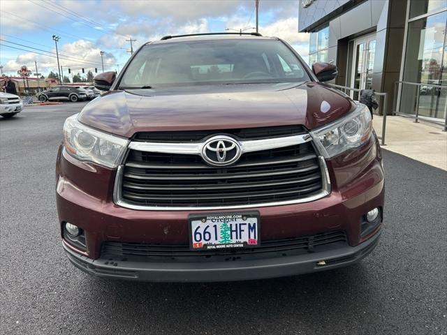 used 2015 Toyota Highlander car, priced at $18,999