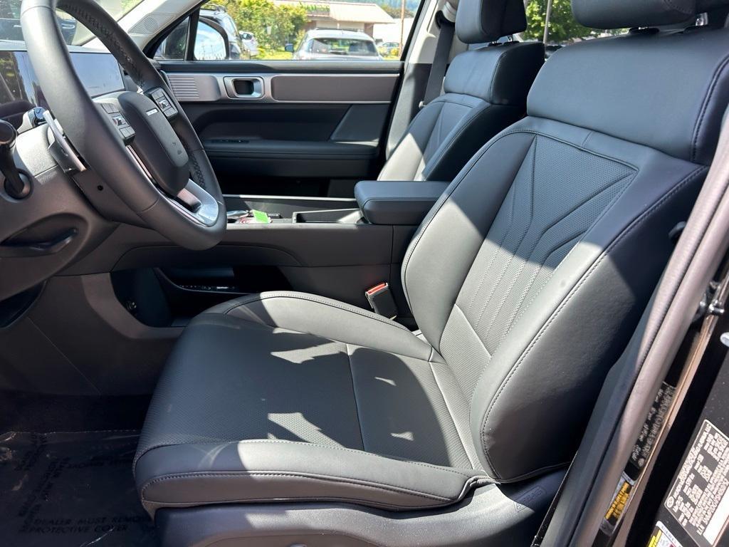 new 2025 Hyundai SANTA FE HEV car, priced at $39,830