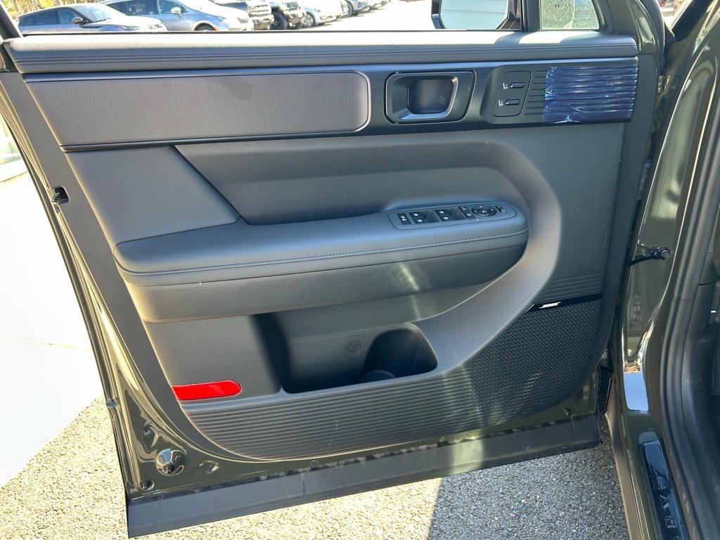 new 2025 Hyundai SANTA FE HEV car, priced at $49,315