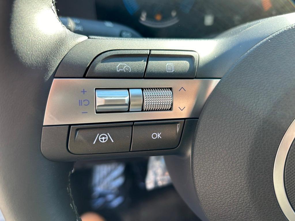 new 2025 Hyundai Kona car, priced at $27,910
