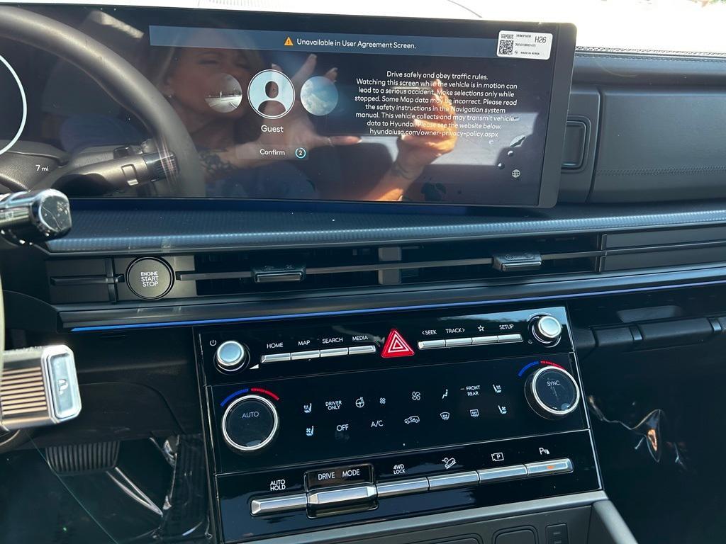 new 2025 Hyundai SANTA FE HEV car, priced at $49,125