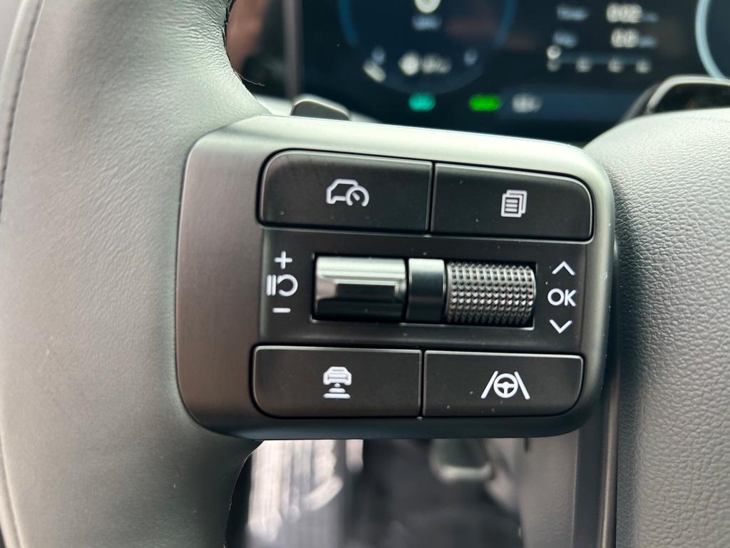 new 2025 Hyundai SANTA FE HEV car, priced at $49,125