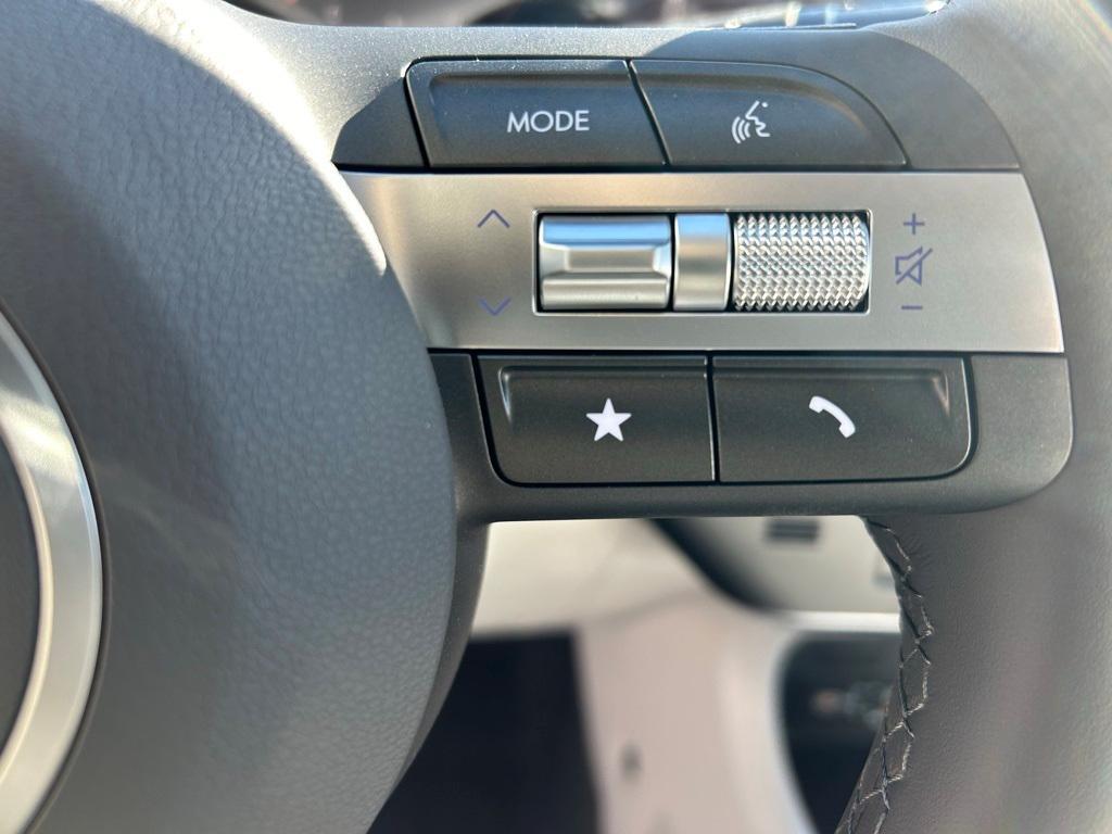 new 2025 Hyundai Kona car, priced at $28,085