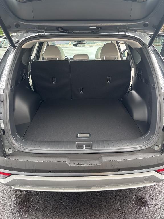 new 2025 Hyundai TUCSON Hybrid car, priced at $41,495