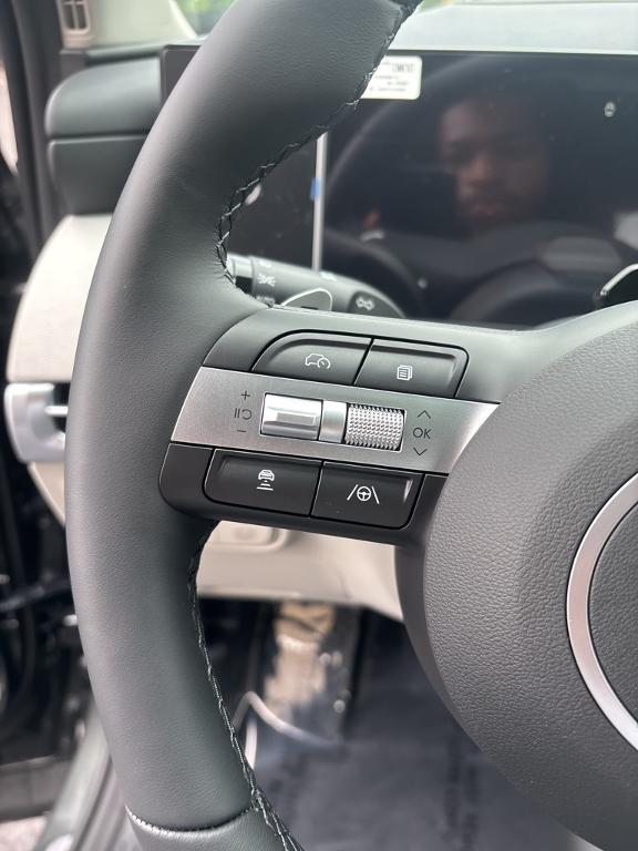 new 2025 Hyundai TUCSON Hybrid car, priced at $41,495