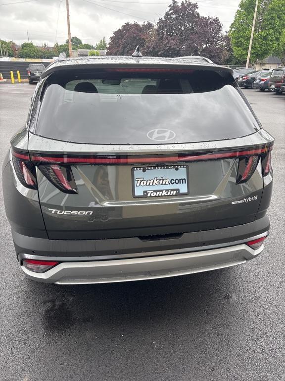 new 2025 Hyundai TUCSON Hybrid car, priced at $41,495