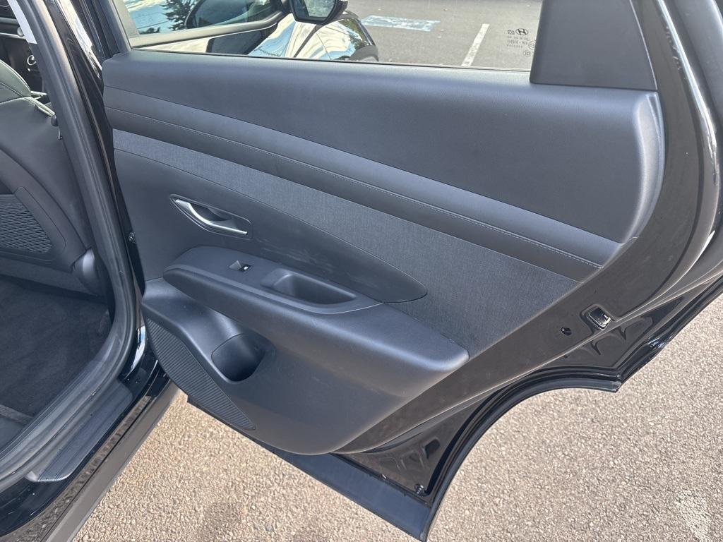 used 2025 Hyundai TUCSON Hybrid car, priced at $32,333