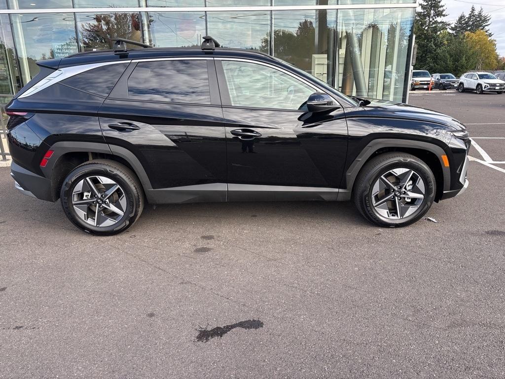used 2025 Hyundai TUCSON Hybrid car, priced at $32,333
