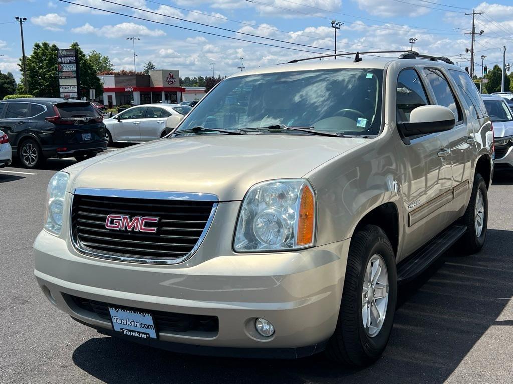 used 2012 GMC Yukon car, priced at $11,950