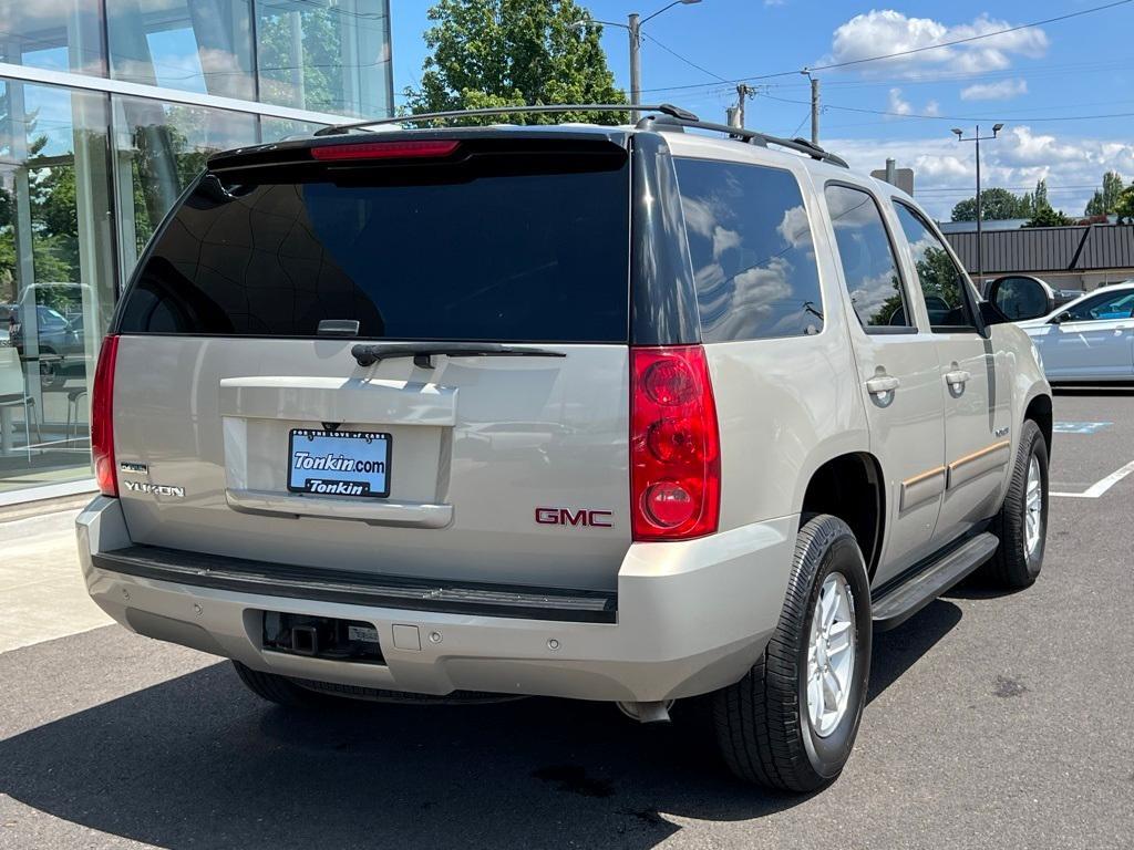 used 2012 GMC Yukon car, priced at $11,950