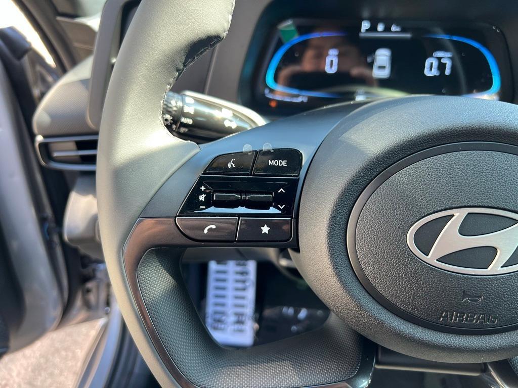 new 2025 Hyundai Elantra car, priced at $25,905