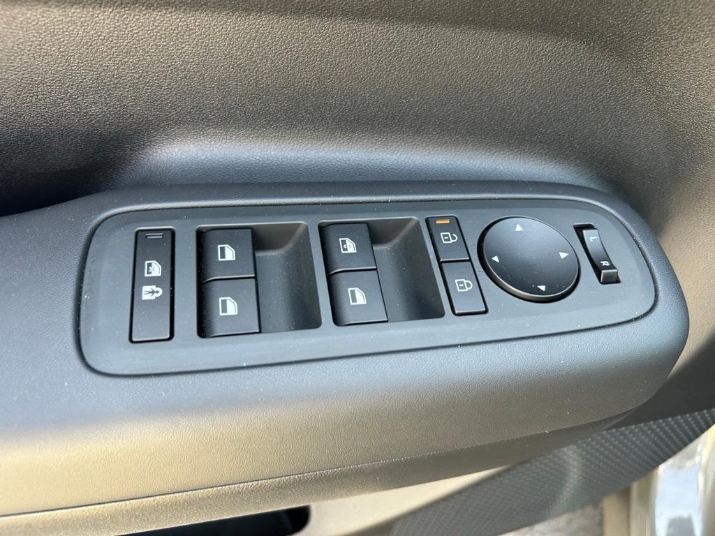 new 2025 Hyundai Santa Fe car, priced at $32,030
