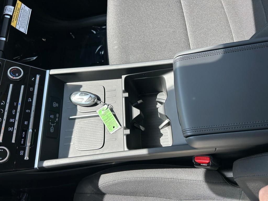 new 2025 Hyundai Santa Fe car, priced at $32,030