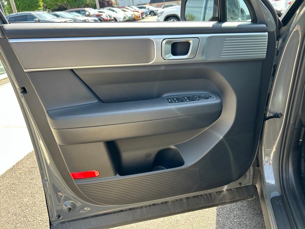 new 2025 Hyundai Santa Fe car, priced at $32,030