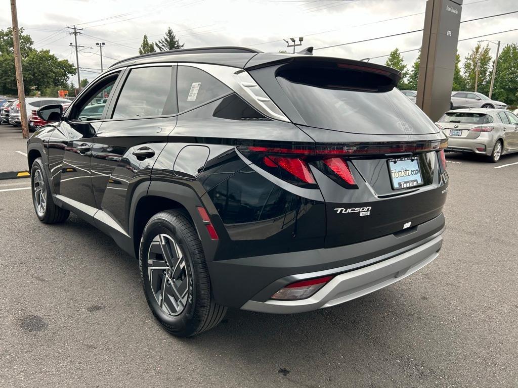 used 2025 Hyundai TUCSON Hybrid car, priced at $30,998