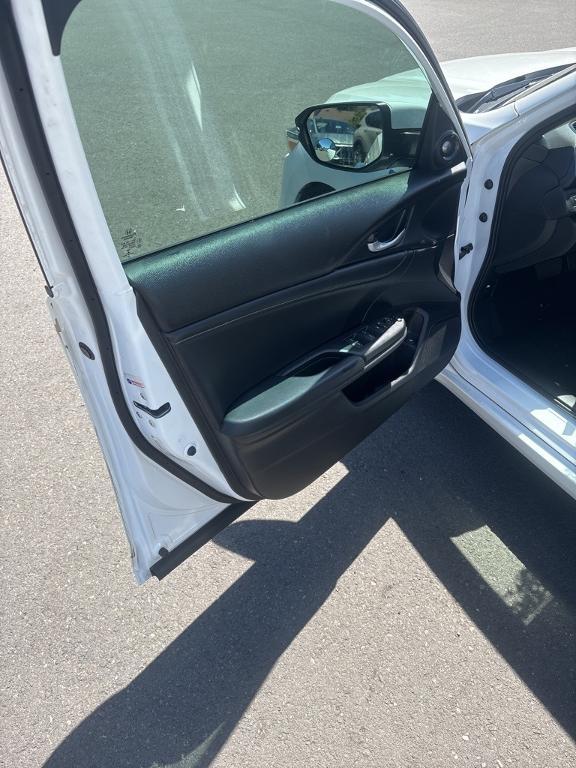 used 2021 Honda Insight car, priced at $24,550