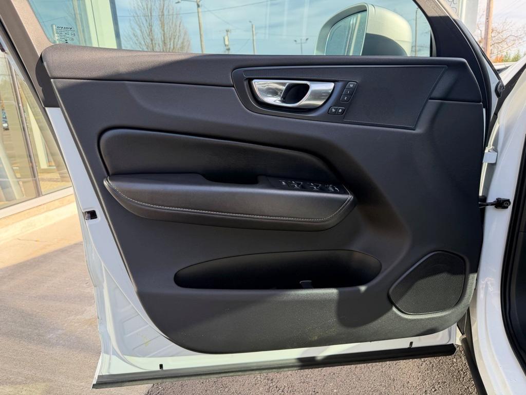used 2018 Volvo XC60 car, priced at $24,998