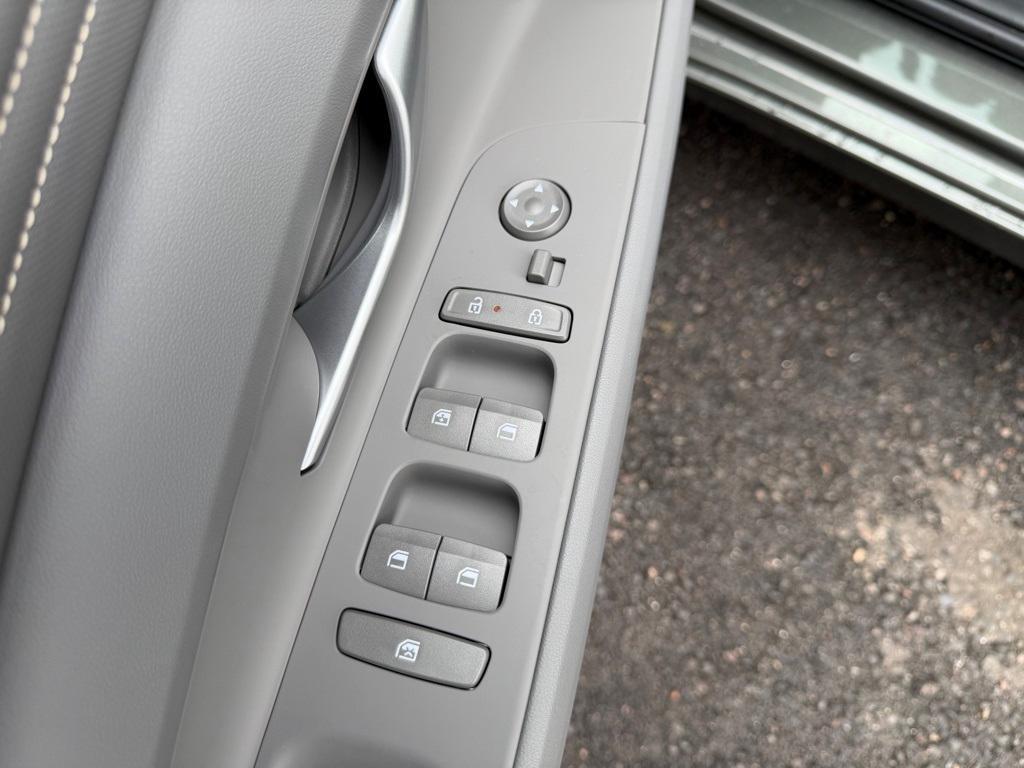 new 2026 Hyundai ELANTRA HEV car, priced at $29,552