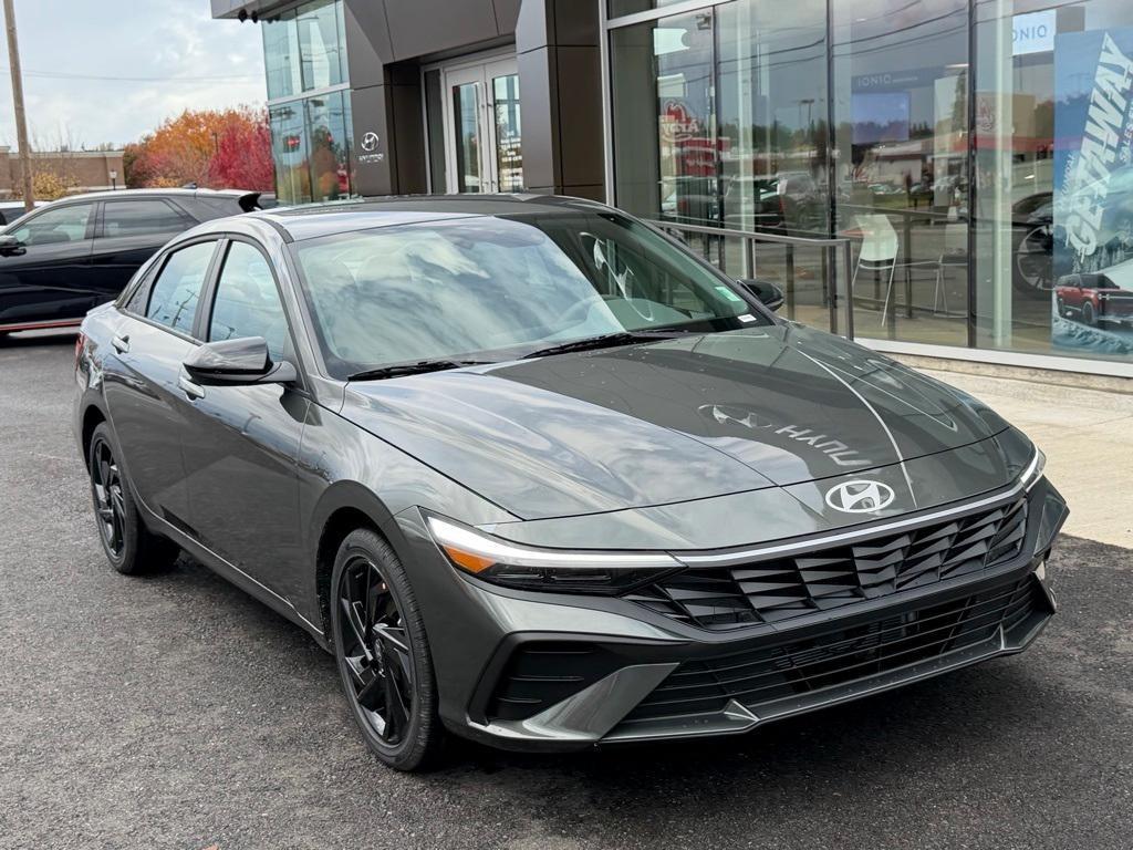 new 2026 Hyundai ELANTRA HEV car, priced at $29,552