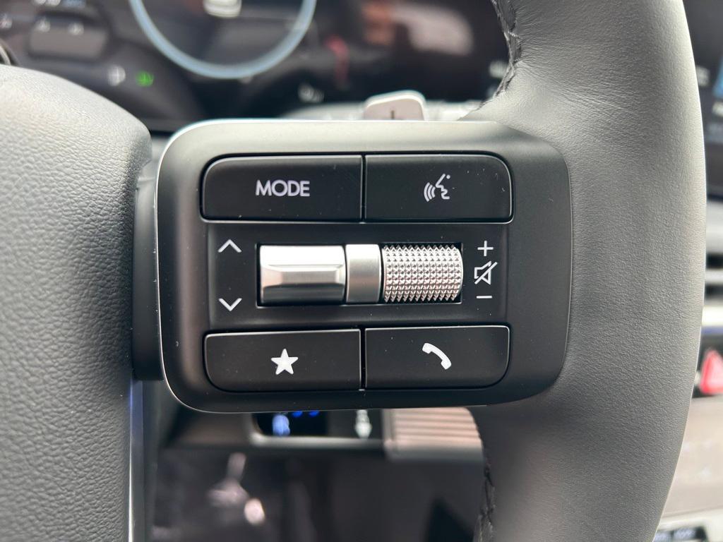 new 2025 Hyundai SANTA FE HEV car, priced at $46,475