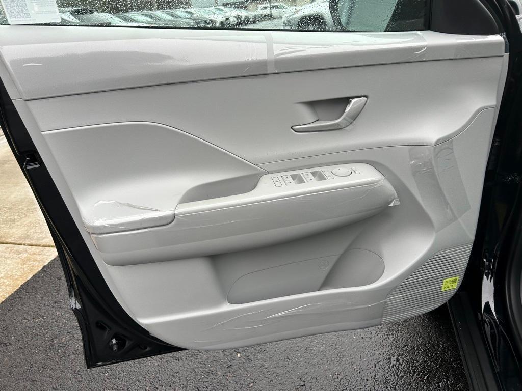 new 2025 Hyundai Kona car, priced at $25,650